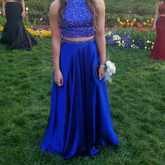 Blush Intrugue Formal/Prom Dress - Picture 4 of 4